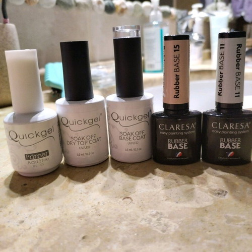 Set for semi-permanent with nail lamp and 12 nail polishes like new