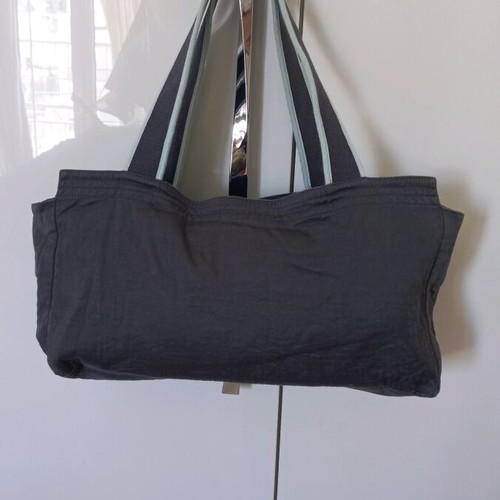 Nautica shoulder bag like new