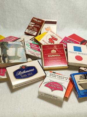 Vintage advertising matchboxes and matchbooklets, pack of 28, like new