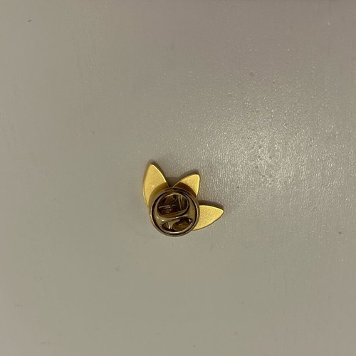 Adidas Pin χρυσή καρφίτσα καινούργιο