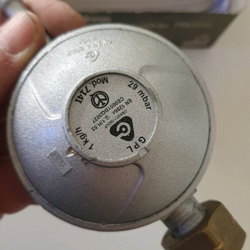 Low pressure regulator used with instruction manual