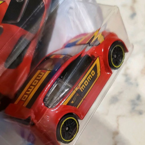 Hot Wheels Volkswagen Golf 2019 sealed