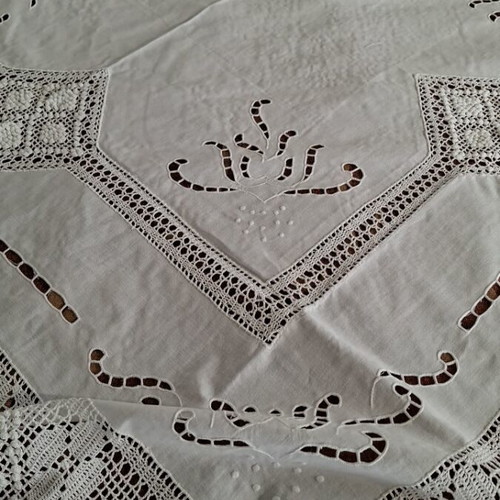 Tablecloth new 140×140