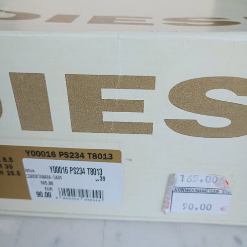 Diesel ankle boots size 39 like new, black, genuine leather
