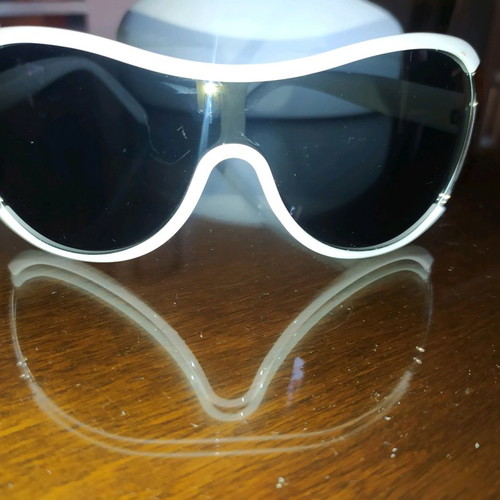 YSL - Yves Saint Laurent sunglasses new