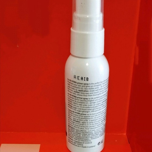 Essence Prime Studio HD Hydra Primer Spray new 50ml
