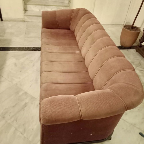 Four-seater sofa with wheels used