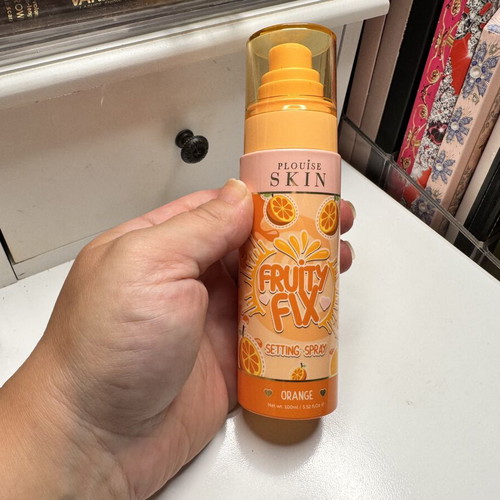 Plouise Fruit Fix Setting Spray new