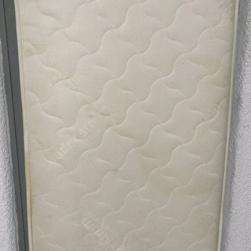 Leader strom children's mattress 170x67x14 used, needs cleaning