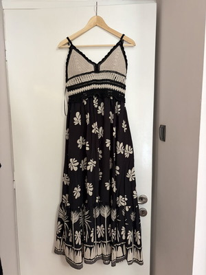 Summer dress Koton like new, black and beige, size L