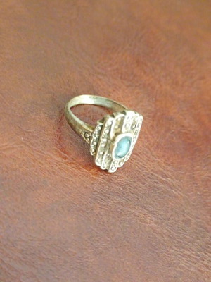 Women's silver ring used, antique, Gianniotiko with semi-precious stone