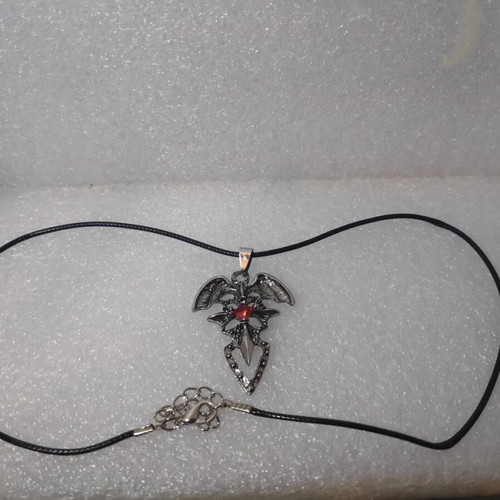 Vampire Diaries Gothic Pendant with Red Crystal like new