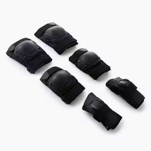 Oxelo FIT500 protective gear set like new for roller skate scooter
