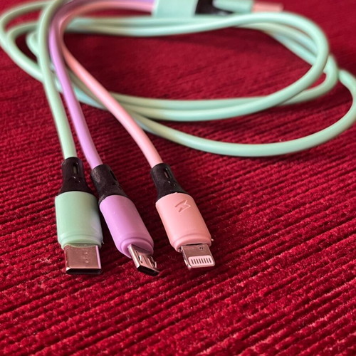 3 in 1 USB Charging Cable new, fast charging for iPhone Samsung Huawei Xiaomi