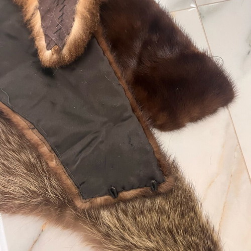 Set of 3 vintage fox fur collars like new, brown