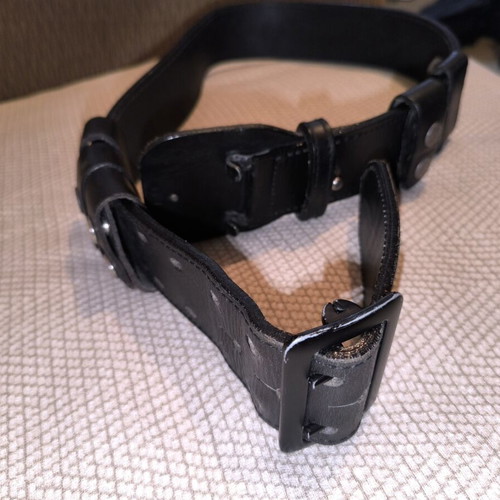 Leather Suspension Belt 110cm like new