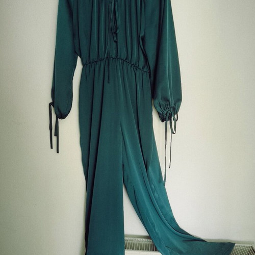 Zara women's satin jumpsuit green (emerald) size S like new