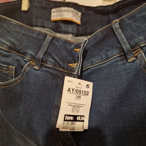 Jeans pants new, size 14, blue with flare
