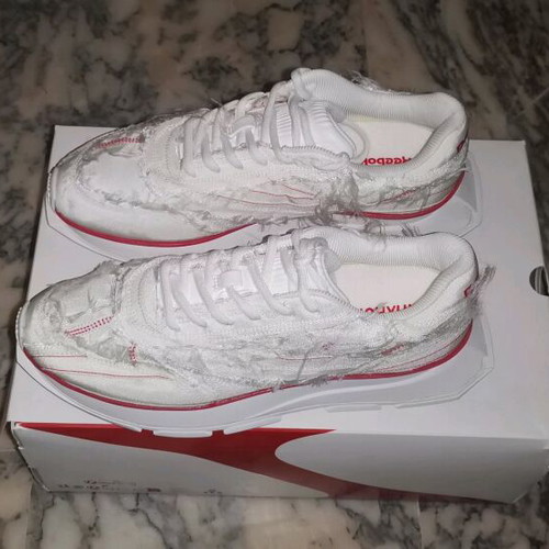 KANGHYUK Classic Leather LTD Sneakers size 42.5 new, white and red