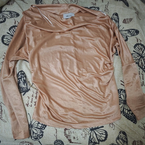 Spring draped blouse BSB like new, coral satin texture