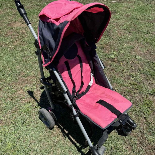 Baby Stroller like new, umbrella type