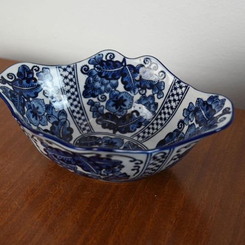 Porcelain bowl used, English Home blue-white chinoiserie design