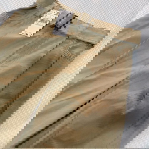Αφόρετο μπεζ παντελόνι με ζώνη / Size 36 με καρτελάκια