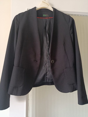 Benetton black spring-fall jacket, size S