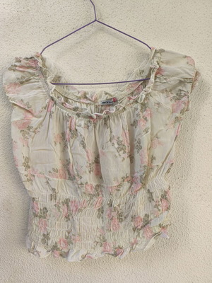Crop floral top Trick Jeans like new, size S