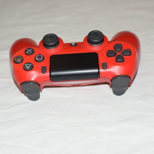 PS4 controller used, original, no stick drift