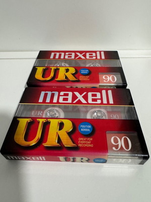 Касети Maxell UR 90 нови, комплект от 2 броя