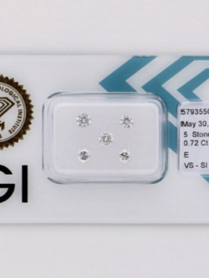 Diamonds 5 pcs 0.72ct natural E color, IGI certified