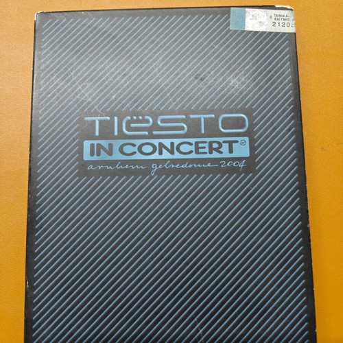 Tiësto In Concert 2004 DVD collector's edition used, 2 DVDs + booklet