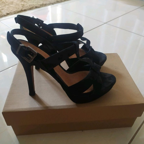 Schutz black suede sandals used, heel height 12cm, platform 3cm, size 37