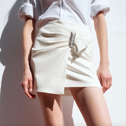 Zara mini skirt like new, white beige, size XS