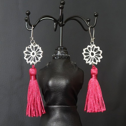 Dreamcatcher earrings new, multicolor