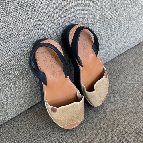 Popa sandals used, size 40, black and beige