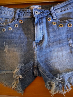 Jeans shorts pack of 2 used, teenage size L