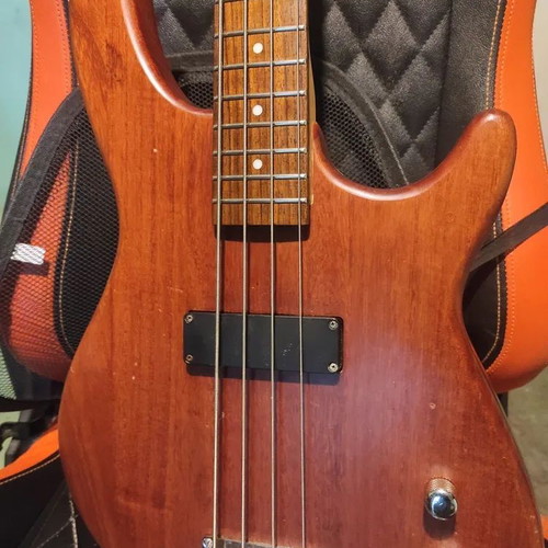 Dean electric bass guitar, 4-string wood top