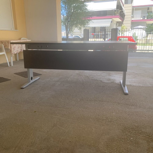 Desk used