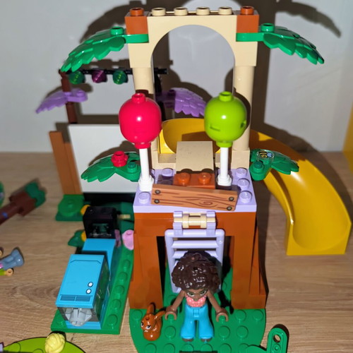 Lego Friends daycare playset