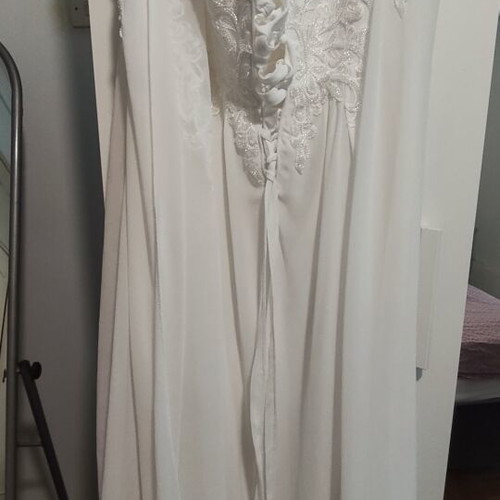 Rich Girl Boudoir wedding dress, size XL, white
