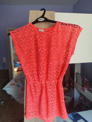 Girls' beach dress coral lace size 6–8 years like new