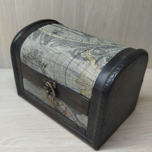 Handmade wooden storage chest with leather lining and lock new