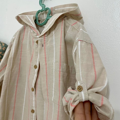 Zara summer shirts for boys up to 3 years, beige linen and green cotton