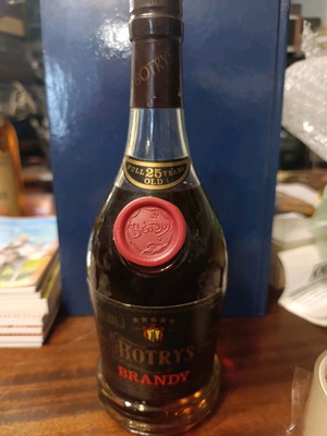 Brandy Botrys 25 Years sealed, collectible vintage