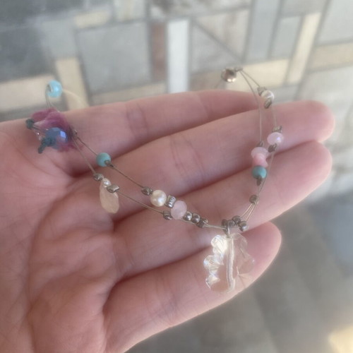 Women's necklace with beautiful design, new, white