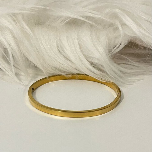 Simple handcuff bracelet new, gold color