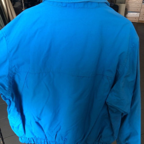 Branded men's jacket like new, size medium