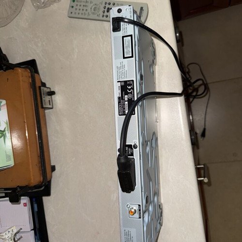 Sony DVD/CD Player DVP-NS38 like new with remote control